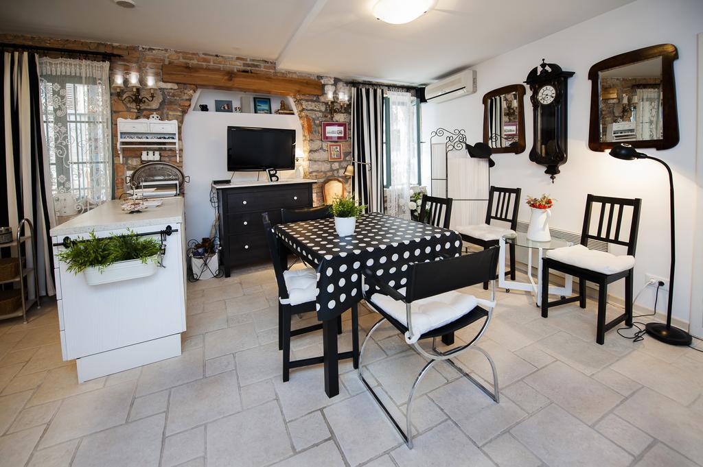 Apartment Art Rovinj Rom bilde